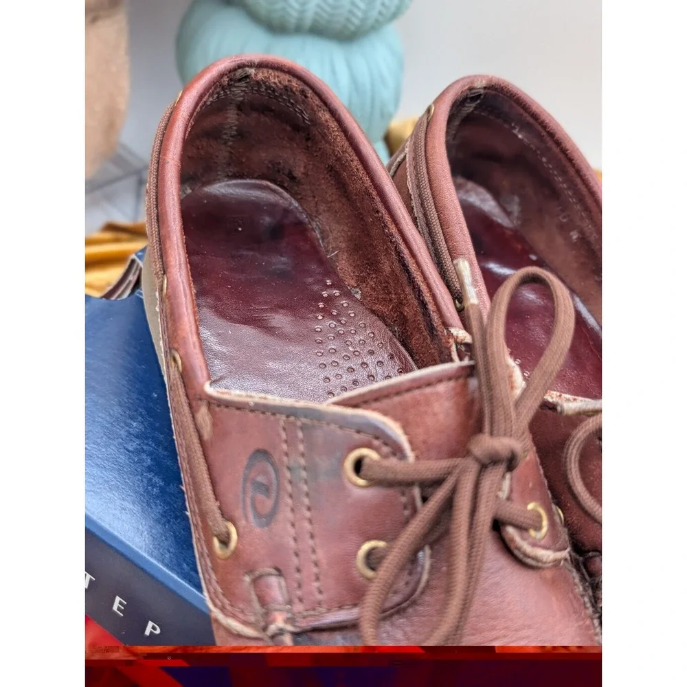 VTG Eastland Brown Leather Boat Shoes 10 M Deck Moccasins Vibram Sole 90s